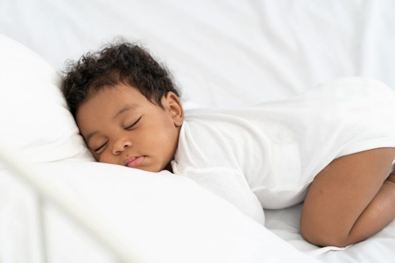 O que é ruído branco e como ele interfere no sono do bebê?