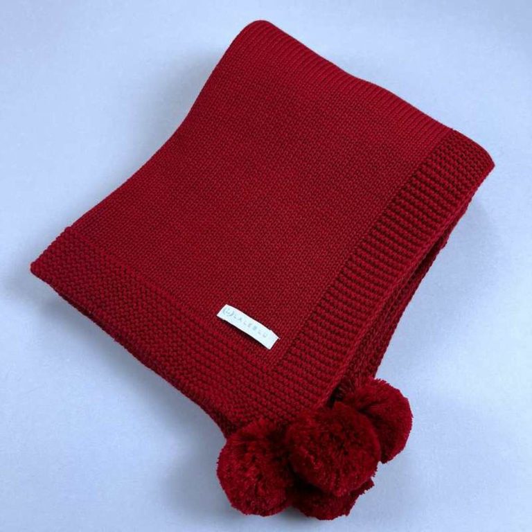 O que é swaddle de bebê, quando e como aplicar? [Passos e benefícios]