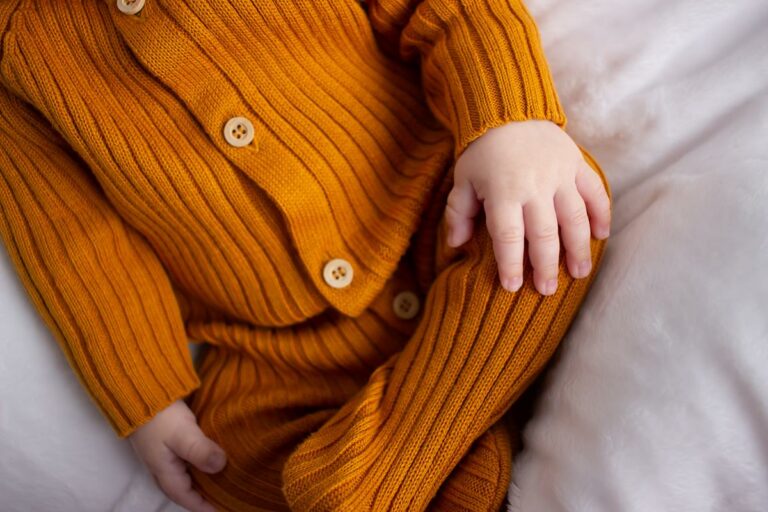 As tendências mais fofas de roupinhas de bebê para o outono: conforto e estilo para os pequenos!